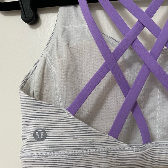 Lululemon free to be serene gray/white/purple bra size 4 - Picture 3 of 6